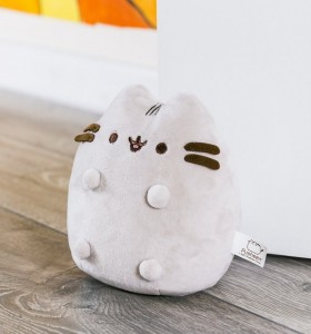 TS_Pusheen_3D_Plush_Door_Stop_17_99_Creative_1-617-662